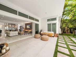 865 W 47th St, Miami Beach FL 33140