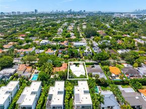 865 W 47th St, Miami Beach FL 33140