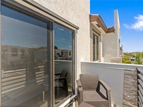 21018 NE 8th Ave 21018, Miami FL 33179