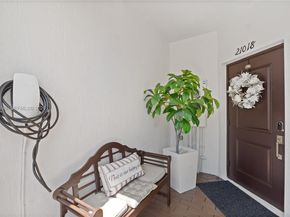 21018 NE 8th Ave 21018, Miami FL 33179