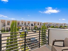 21018 NE 8th Ave 21018, Miami FL 33179