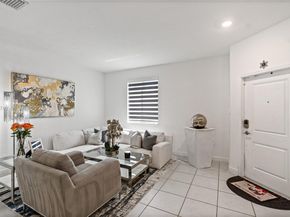 21018 NE 8th Ave 21018, Miami FL 33179