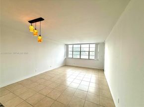 2771 Taft St 411, Hollywood FL 33020