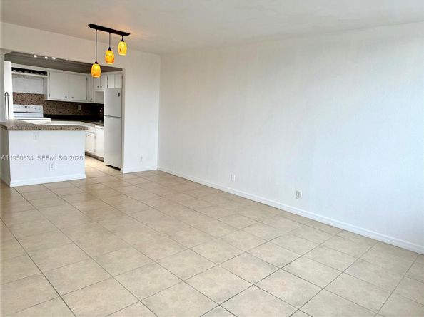 2771 Taft St 411, Hollywood FL 33020