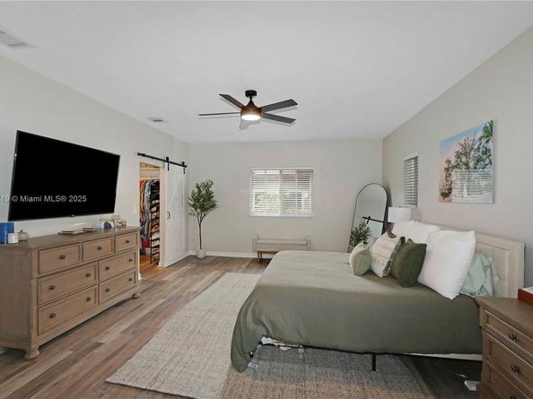 1330 NE 42nd Ave, Homestead FL 33033