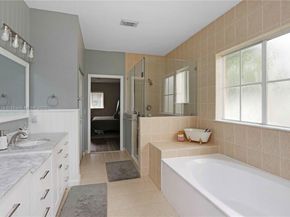 1330 NE 42nd Ave, Homestead FL 33033