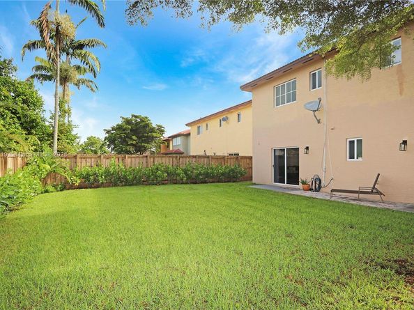 1330 NE 42nd Ave, Homestead FL 33033