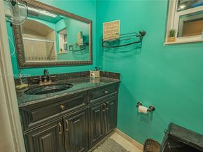 11400 Tara Dr, Plantation FL 33325