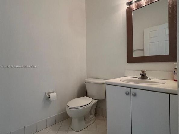12724 SW 133rd St, Miami FL 33186