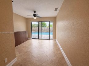 9900 NW 44th Ct, Sunrise FL 33351