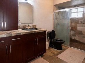 9900 NW 44th Ct, Sunrise FL 33351