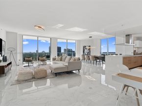 17111 Biscayne Blvd 2002, North Miami Beach FL 33160