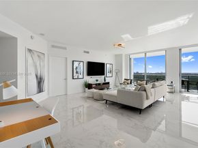 17111 Biscayne Blvd 2002, North Miami Beach FL 33160