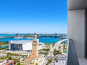121 NE 5th St 2611, Miami FL 33132