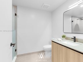 121 NE 5th St 2611, Miami FL 33132