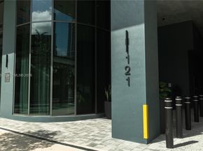 121 NE 5th St 2611, Miami FL 33132