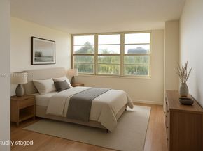 1100 Saint Charles Pl 308, Pembroke Pines FL 33026