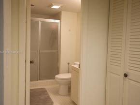 1100 Saint Charles Pl 308, Pembroke Pines FL 33026