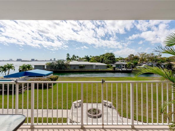 1700 NE 105th St 216, Miami Shores FL 33138