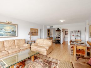 1700 NE 105th St 216, Miami Shores FL 33138