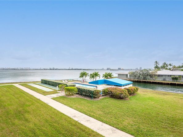 1700 NE 105th St 216, Miami Shores FL 33138