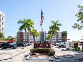 1700 NE 105th St 216, Miami Shores FL 33138