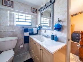 365 NW 198th St, Miami Gardens FL 33169