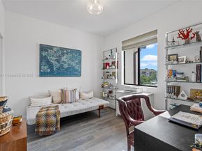 245 NE 210th St, Miami FL 33179