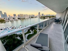 900 Bay Dr 822, Miami Beach FL 33141