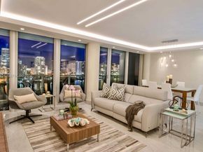 900 Bay Dr 822, Miami Beach FL 33141