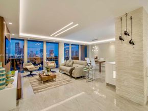 900 Bay Dr 822, Miami Beach FL 33141