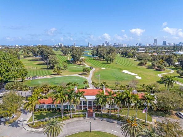 900 N Shore Dr, Miami Beach FL 33141