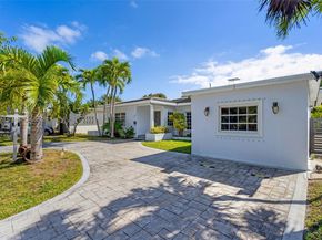 900 N Shore Dr, Miami Beach FL 33141