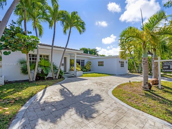 900 N Shore Dr, Miami Beach FL 33141