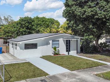 1617 NW 15th St