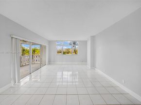 4350 Hillcrest Dr 200, Hollywood FL 33021