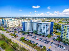4350 Hillcrest Dr 200, Hollywood FL 33021