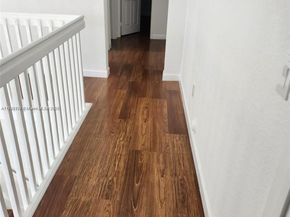 8465 NW 108th Path, Doral FL 33178