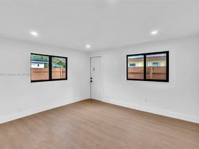 1123 NE 1st Ave, Fort Lauderdale FL 33304