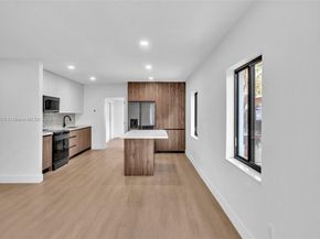 1123 NE 1st Ave, Fort Lauderdale FL 33304