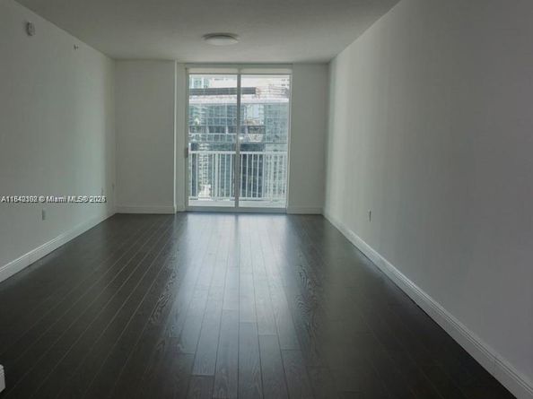 1250 S Miami Ave 2006, Miami FL 33130