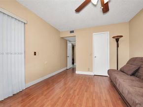 10441 Mahogany Key Cir 101, Miami FL 33196