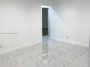 6710 SW 18th Ct, North Lauderdale FL 33068