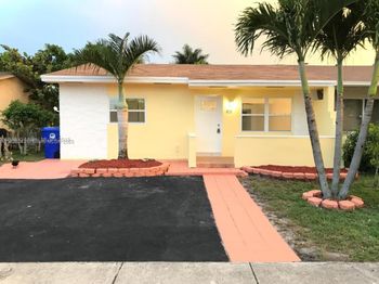 6710 SW 18th Ct