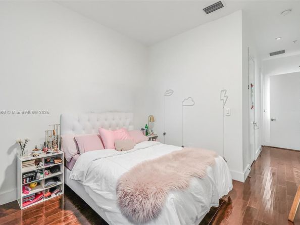 641 Santander Ave 3, Coral Gables FL 33134