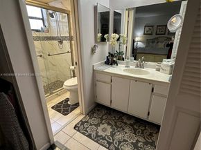 6701 N University Dr 202, Tamarac FL 33321