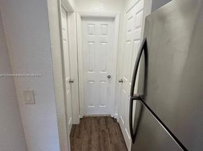 725 NW 4th Ave, Fort Lauderdale FL 33311