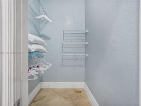 4025 SW 128th Ave, Miami FL 33175
