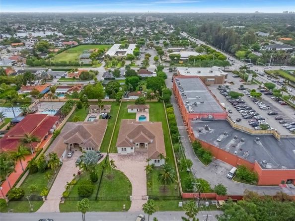 4025 SW 128th Ave, Miami FL 33175