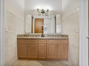 4025 SW 128th Ave, Miami FL 33175